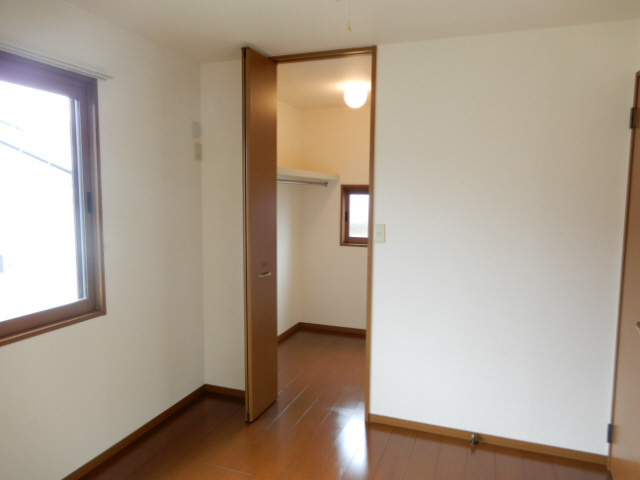 ユーキャンハイツⅡ　Ａ棟の収納