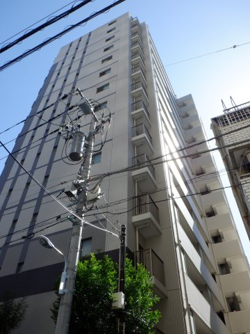 クリオ入谷の外観