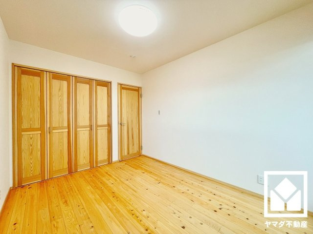 伏見区桃山井伊掃部東町の洋室