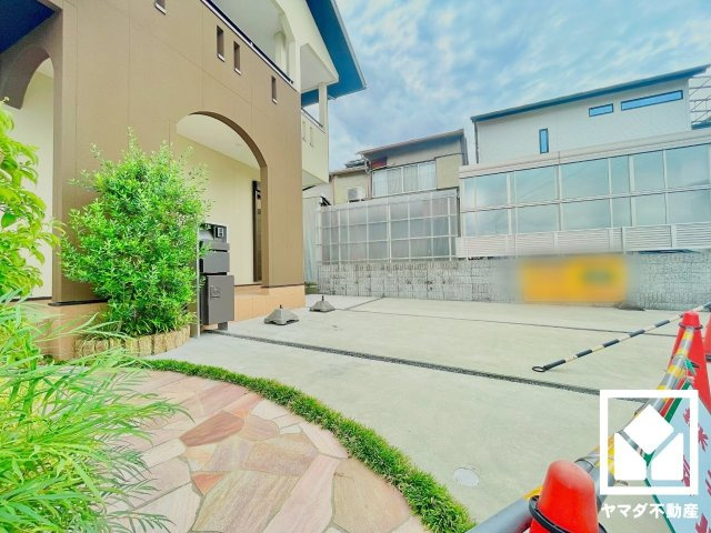 伏見区桃山井伊掃部東町の駐車場