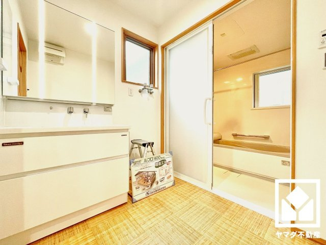 伏見区桃山井伊掃部東町の洗面所