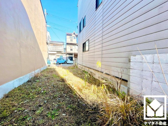 伏見区羽束師菱川町　新築戸建の外観|LDKを通って上に行く生活動線なので、コミュニケーションがとりやすいです。