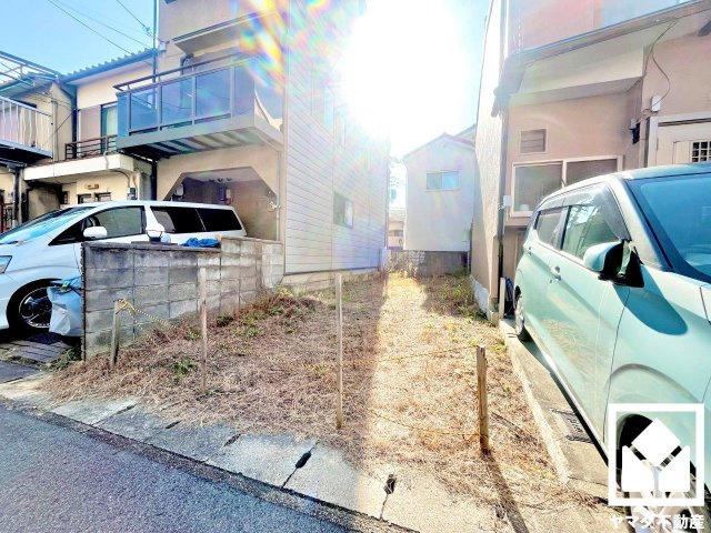 伏見区羽束師菱川町　新築戸建の外観|セブンイレブン 向日南金村店　徒歩11分