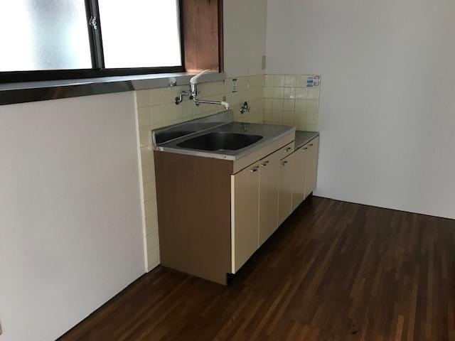 武田棟割のキッチン|物件の画像4