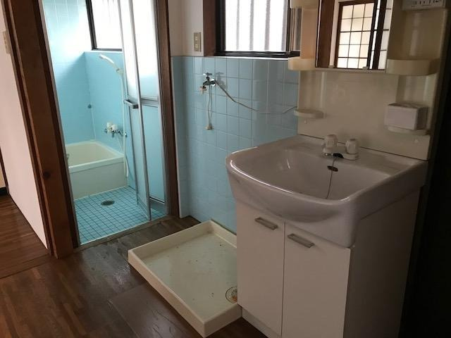 武田棟割の独立洗面台|物件の画像9