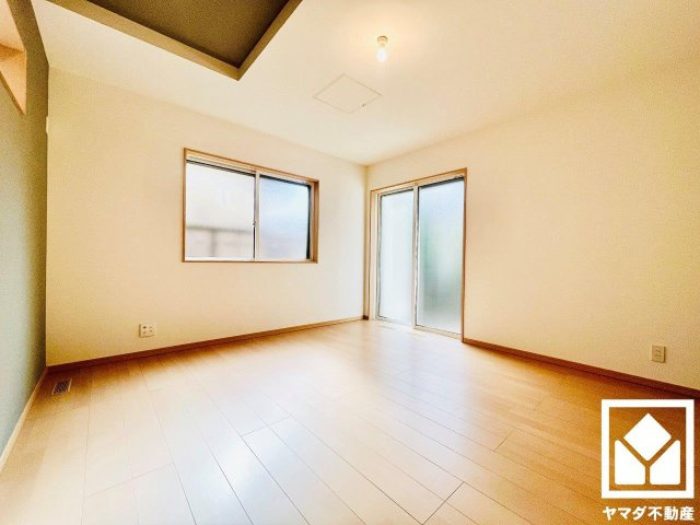 伏見区桃山南大島町　戸建住宅の洋室