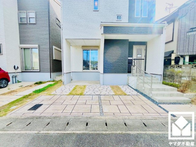 伏見区桃山南大島町　戸建住宅の駐車場