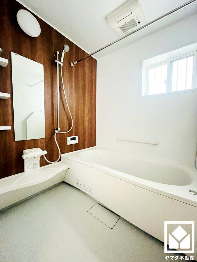 伏見区羽束師古川町　24号地の浴室