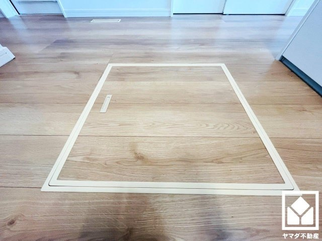 伏見区羽束師古川町　27号地の収納