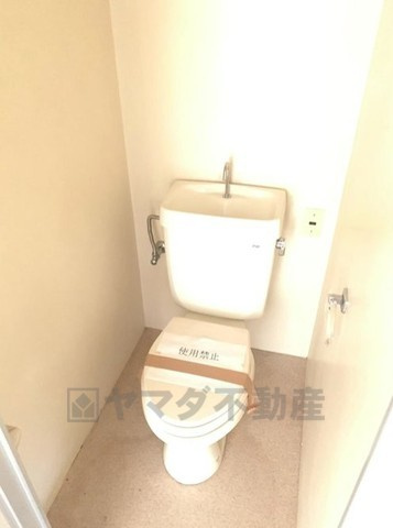 くずはパークハイツ　中古マンションのトイレ|清潔感溢れるトイレです。