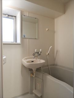 【浴室】 | ディアマンテ薬院 | 別号室の写真になります。現況優先。