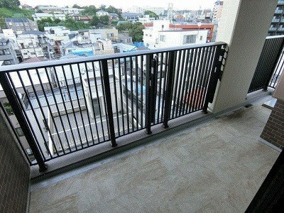 【バルコニー】ヴェレーナ横浜反町駅前 
