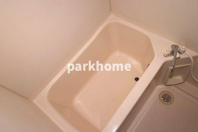 レジェンドIZUMIの浴室|日々の疲れを癒すお風呂付です