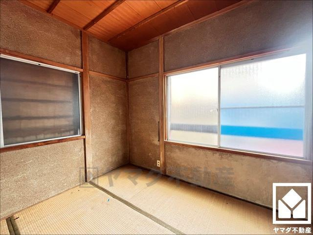 宇治市広野町尖山　中古戸建の寝室|陽当たり、通風良好なので過ごしやすいお部屋となっております。