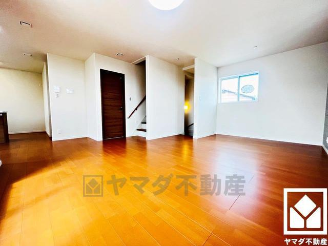大津市坂本2丁目4号地の洋室