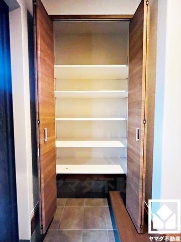 大津市坂本2丁目4号地　新築戸建の収納