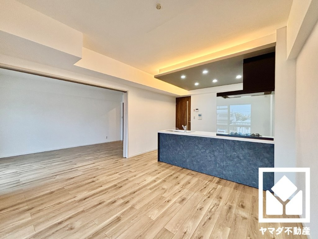 ハイツ伏見桃山の居間・リビング