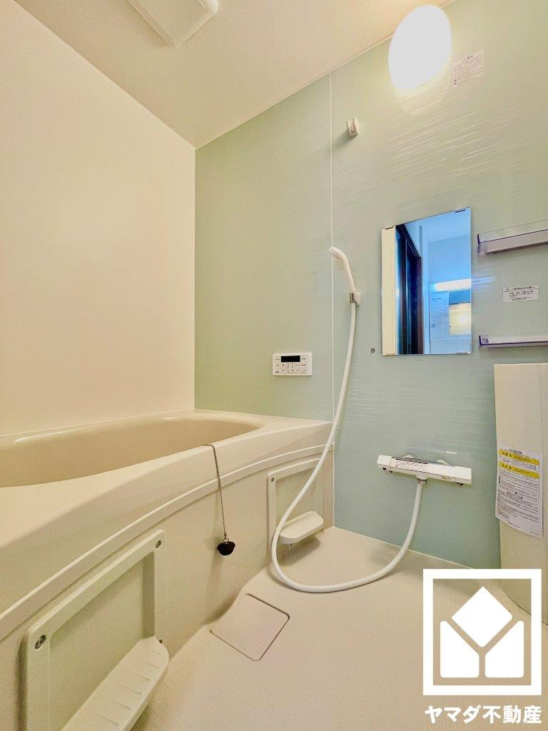 伏見区淀際目町　中古戸建の浴室