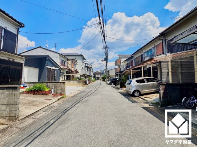 伏見区久我森の宮町　の前面道路含む現地写真