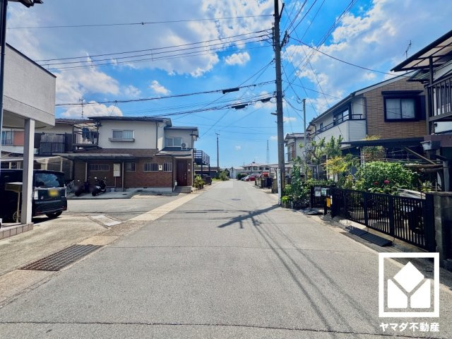 伏見区久我森の宮町　の前面道路含む現地写真