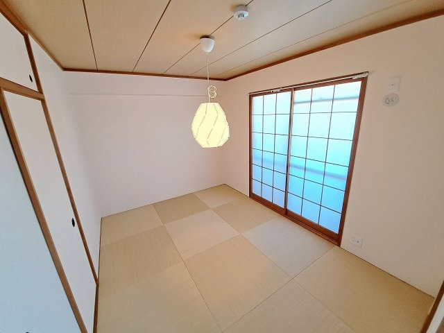 南甲子園ハイツの和室