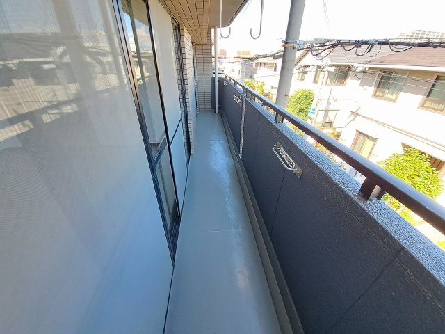 南甲子園ハイツのバルコニー