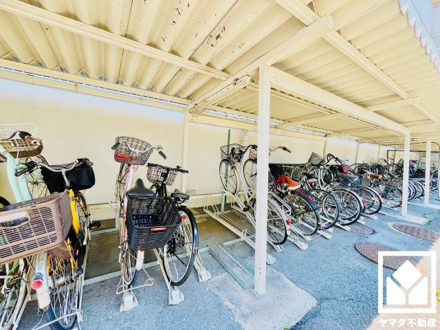 ローズマンション藤ノ森　中古マンションの駐輪場