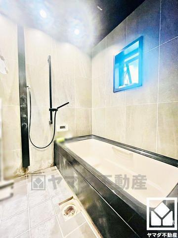 伏見区深草下川原町　中古戸建の浴室