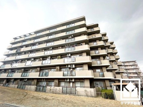 ユニライフ宇治琵琶の外観