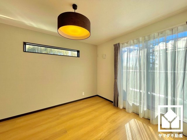 八幡市八幡福禄谷　5号棟の寝室