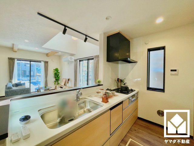 八幡市八幡福禄谷　5号棟のキッチン