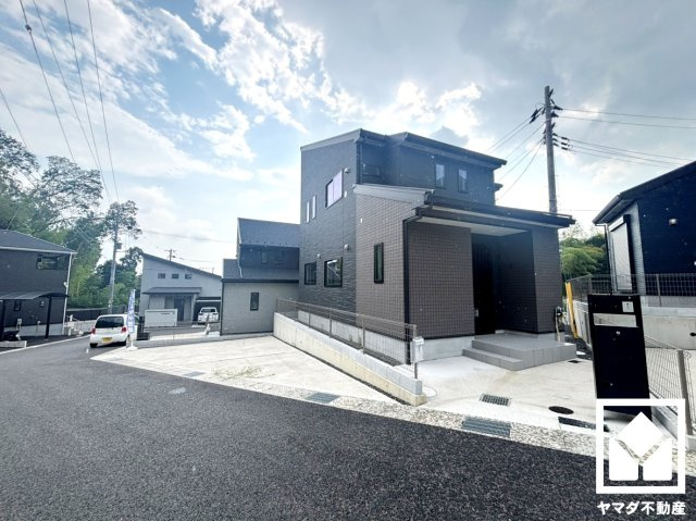 八幡市八幡福禄谷　20号棟の外観