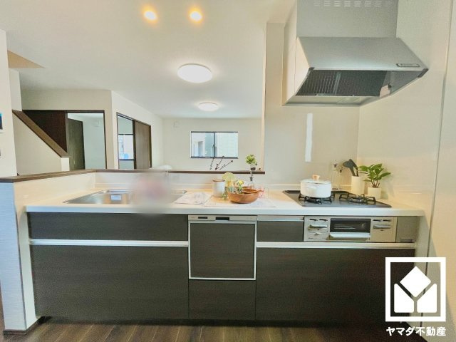 八幡市八幡福禄谷　20号棟のキッチン