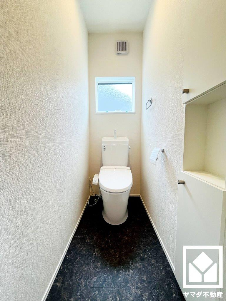 八幡市八幡福禄谷　21号棟のトイレ