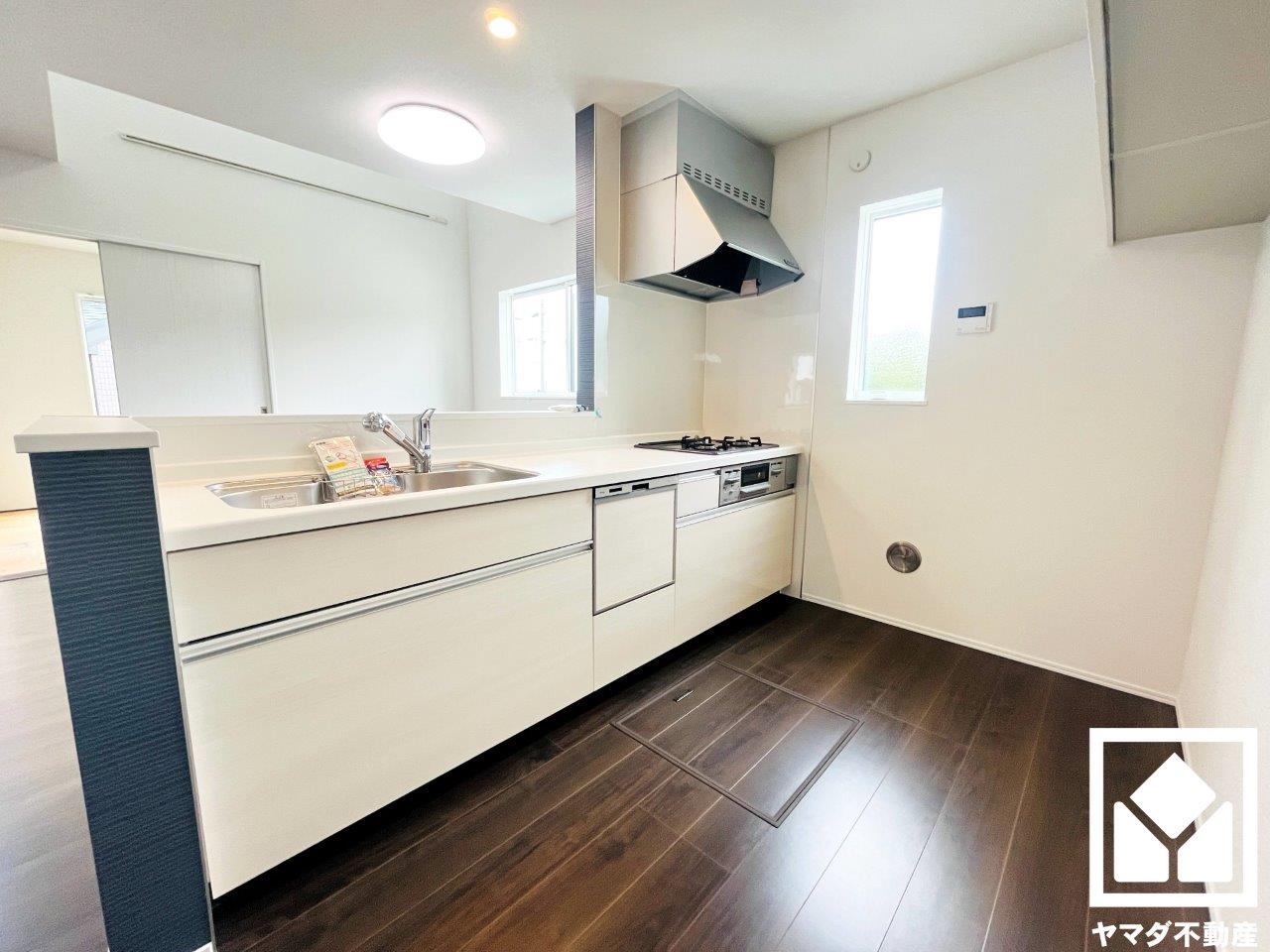 八幡市八幡福禄谷　21号棟のキッチン