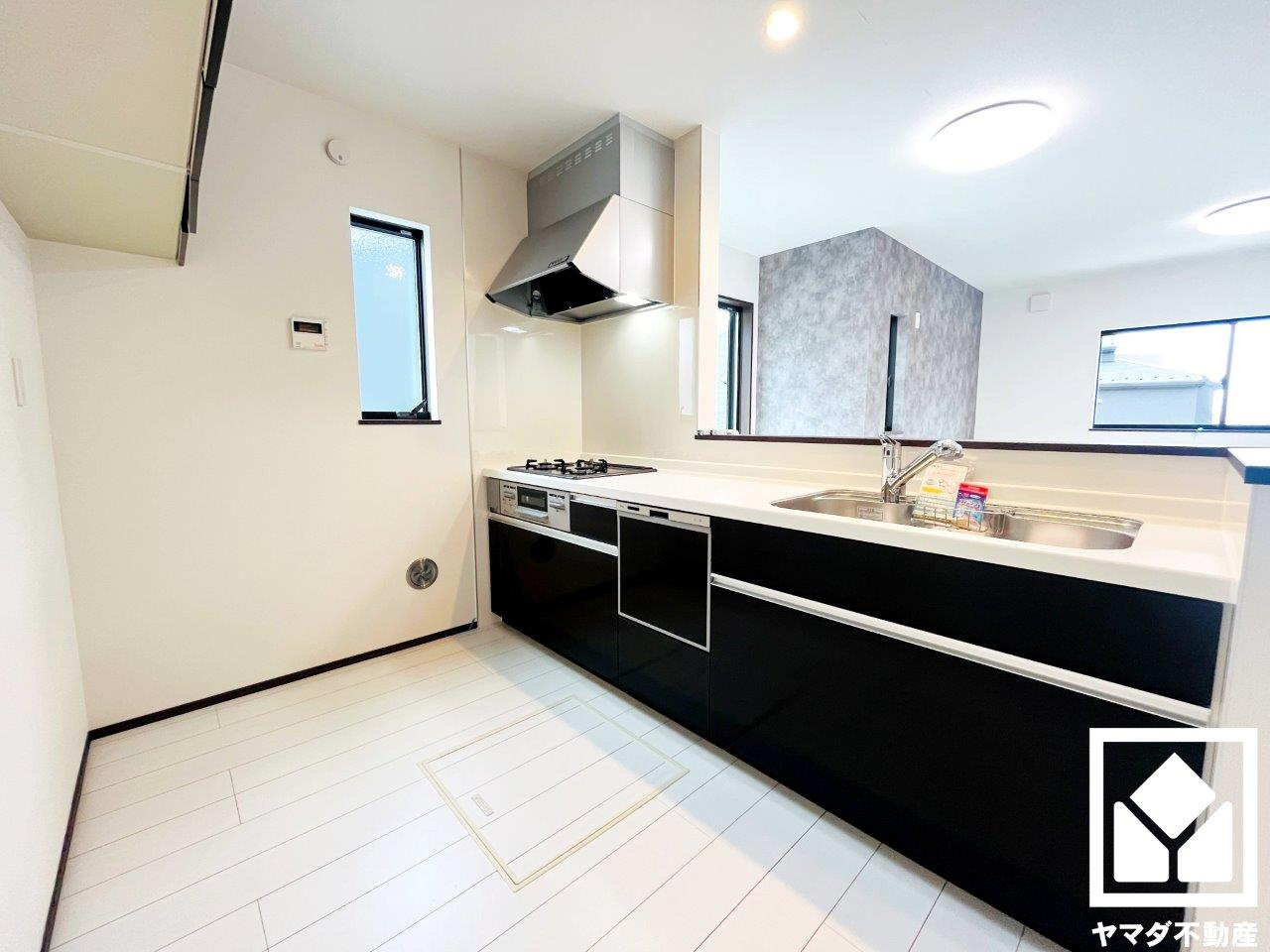 八幡市八幡福禄谷　22号棟のキッチン