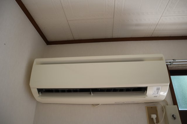 三鷹市井の頭２丁目のアパートの設備|エアコン
