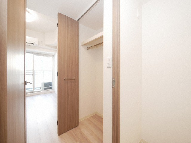 プレサンス堺筋本町ディスティニーの収納