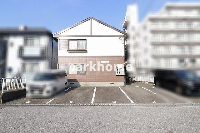 ファミリーメゾン白岩の駐車場|駐車スペースもあります