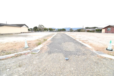 【前面道路含む現地写真】 | 鹿屋市川西町　分譲地4区画
