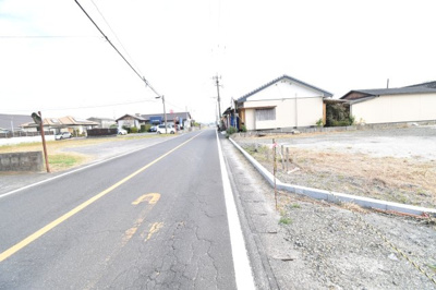 【前面道路含む現地写真】 | 鹿屋市川西町　分譲地4区画