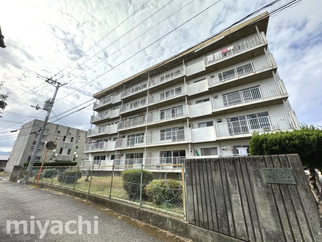 服部ビル　Aの外観