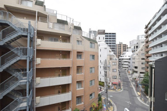 【展望】 | バルコニーからの景色です～即日のご見学可能～　お問合せはお気軽にどうぞ。