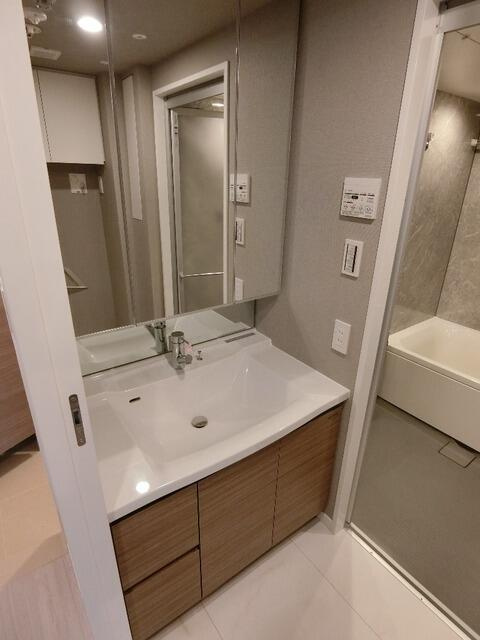 ＫＤＸレジデンス三鷹の洗面所