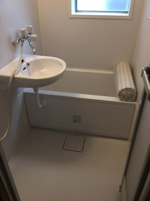 南銀ビルの浴室