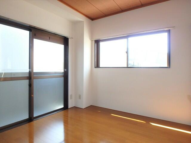 ベル・ネスト武蔵境の居間・リビング