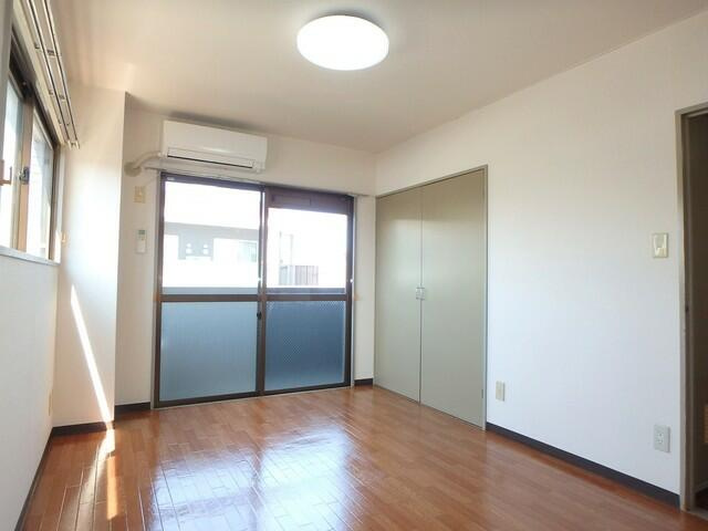 ベル・ネスト武蔵境の居間・リビング