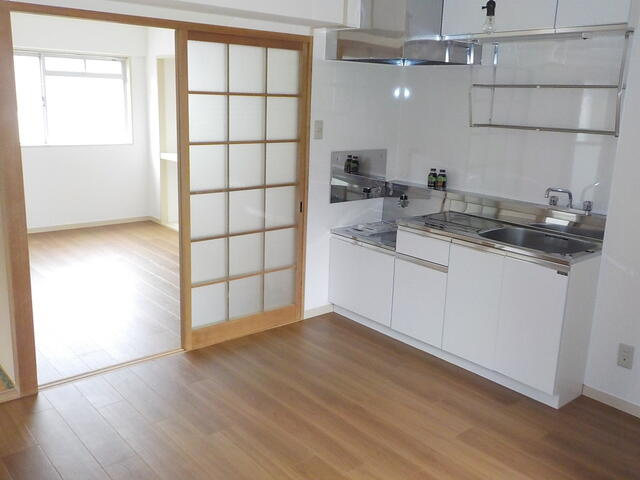 ツインピークス・ノースのキッチン|ダイニング