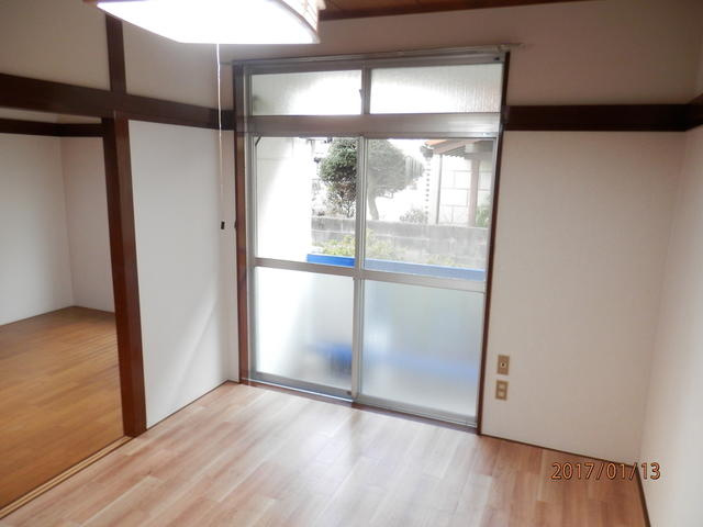 小金井市東町３丁目の賃貸マンションの居間・リビング|洋室２