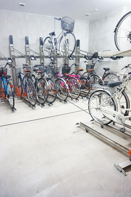 ビルディング龍翔のその他共用部分|自転車置き場あります☆